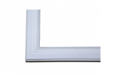 Резина двери морозильной камеры для холодильника Whirlpool 481246818272